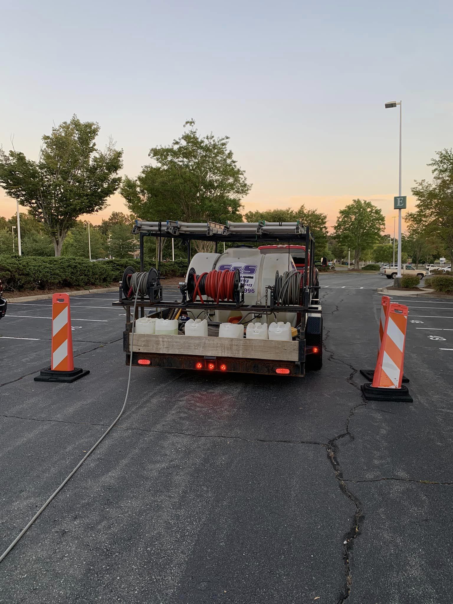 Pressure washing service