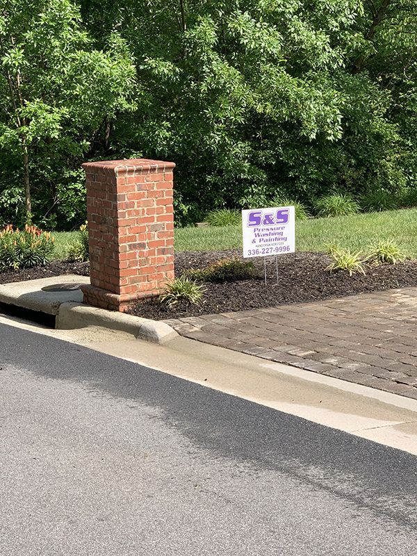 Pressure washing driveway