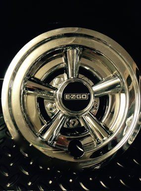 Golf car hubcap