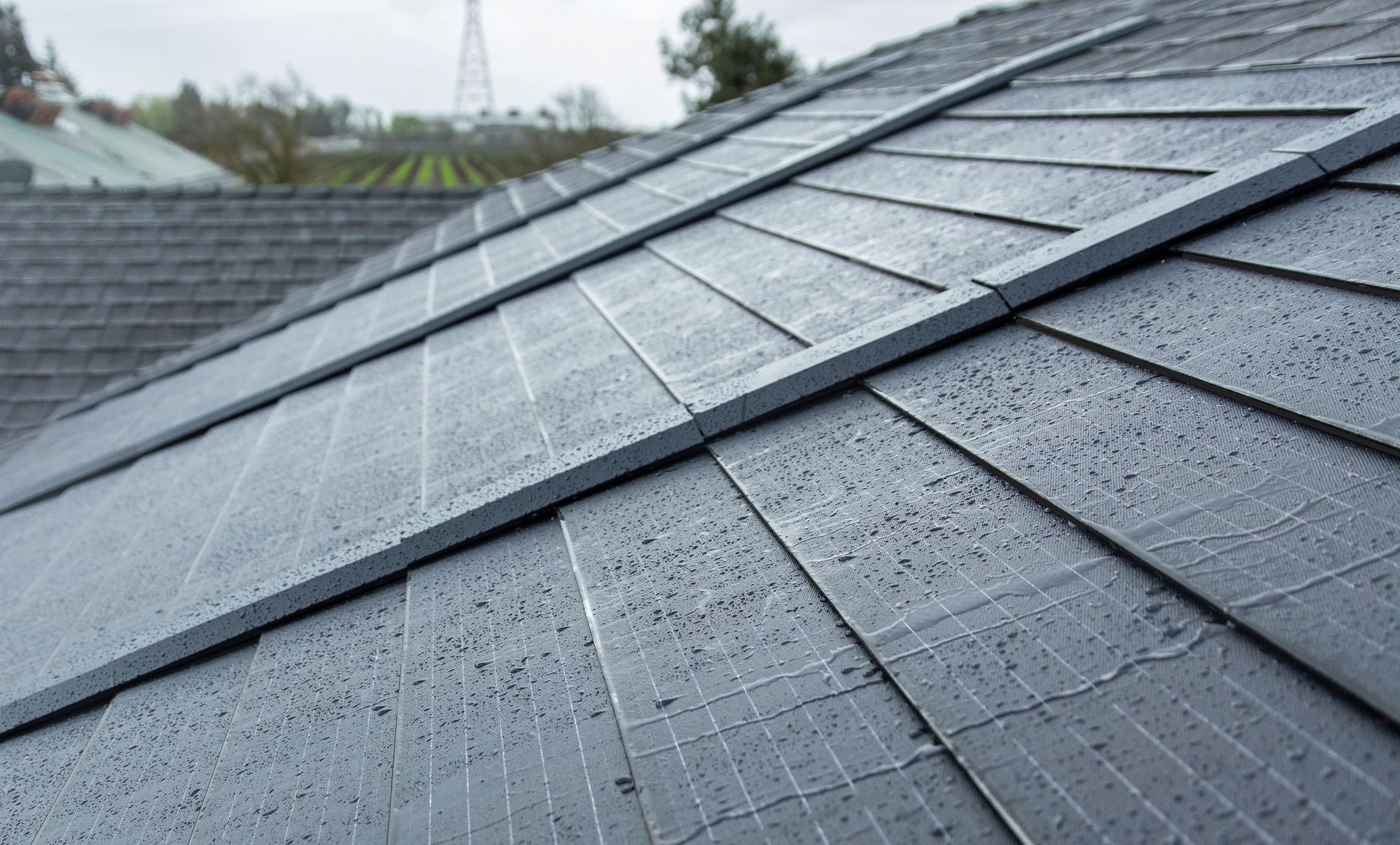 A close up of a roof with shingles on it