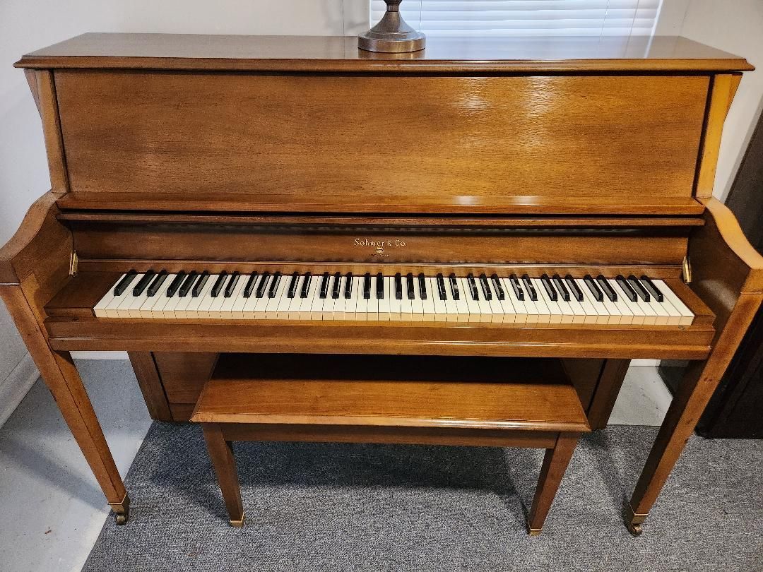 (Sohmer Medium Walnut Professional Studio Piano)
Stock #8006
$1,595