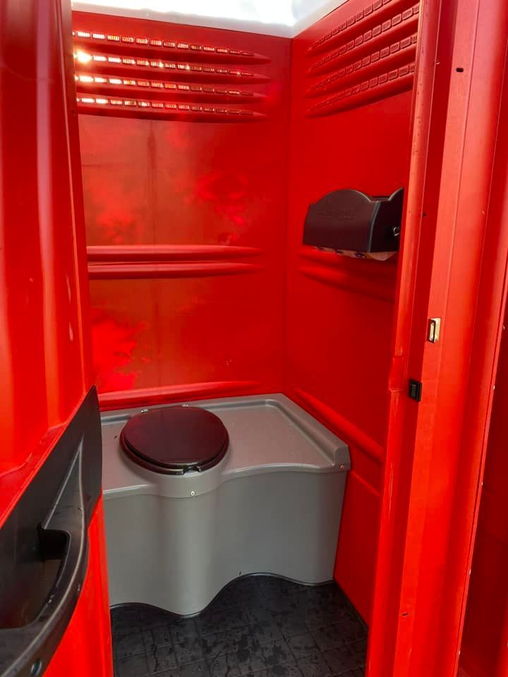 A sparkling clean interior of one of Taplin Septic's Standard porta-potties.