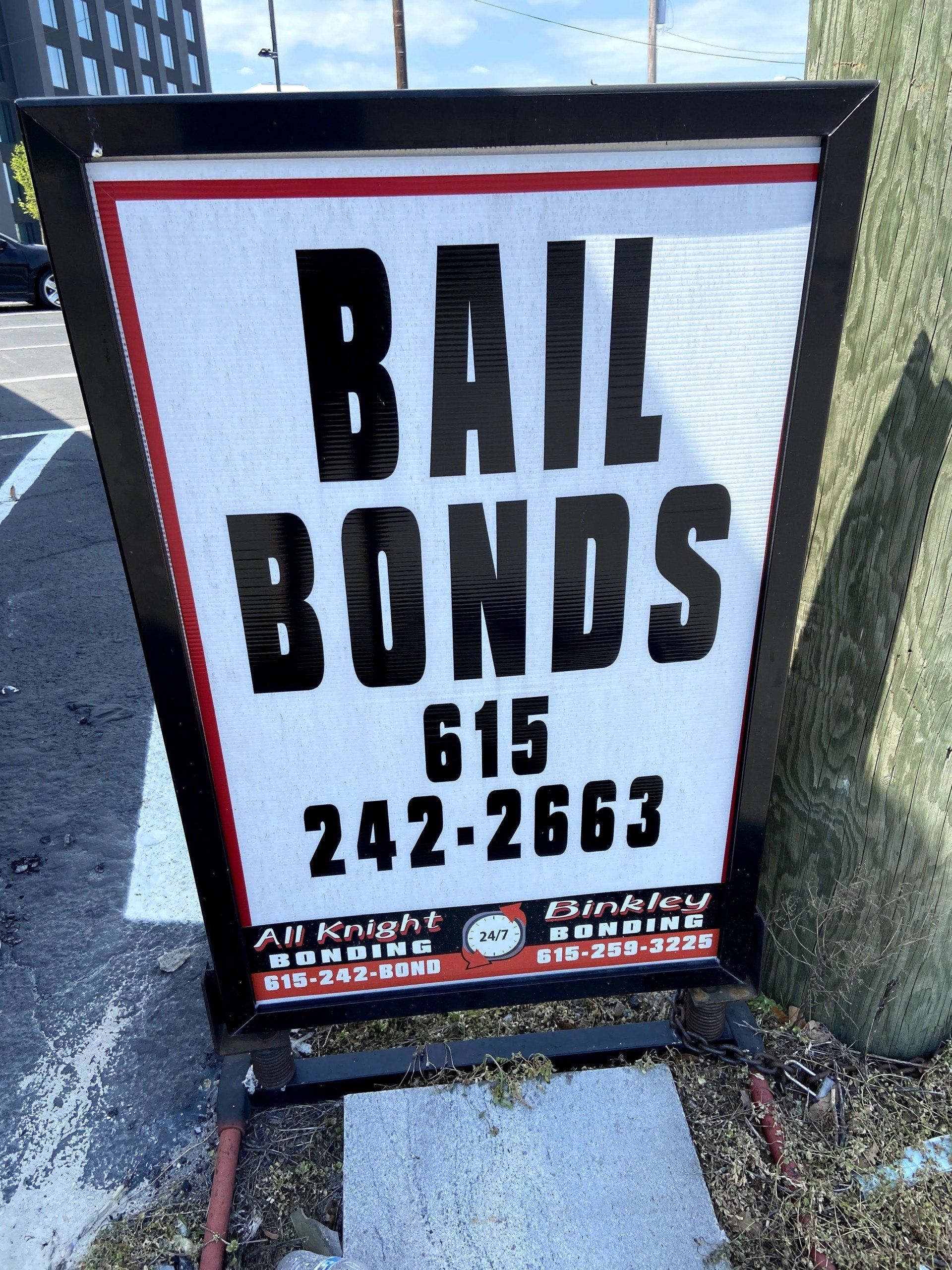 Bail bonds signage