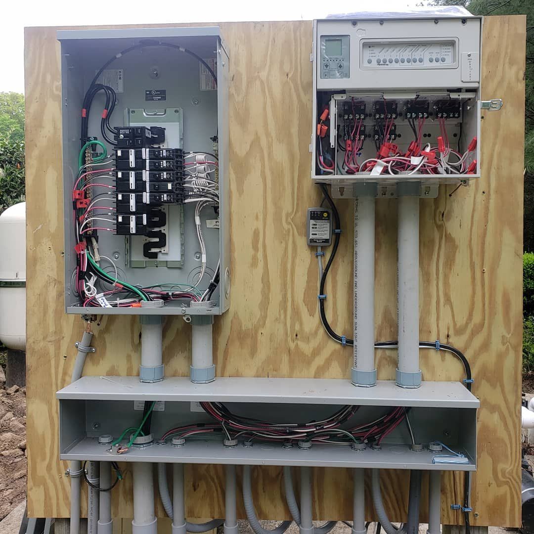 Electric panelboard