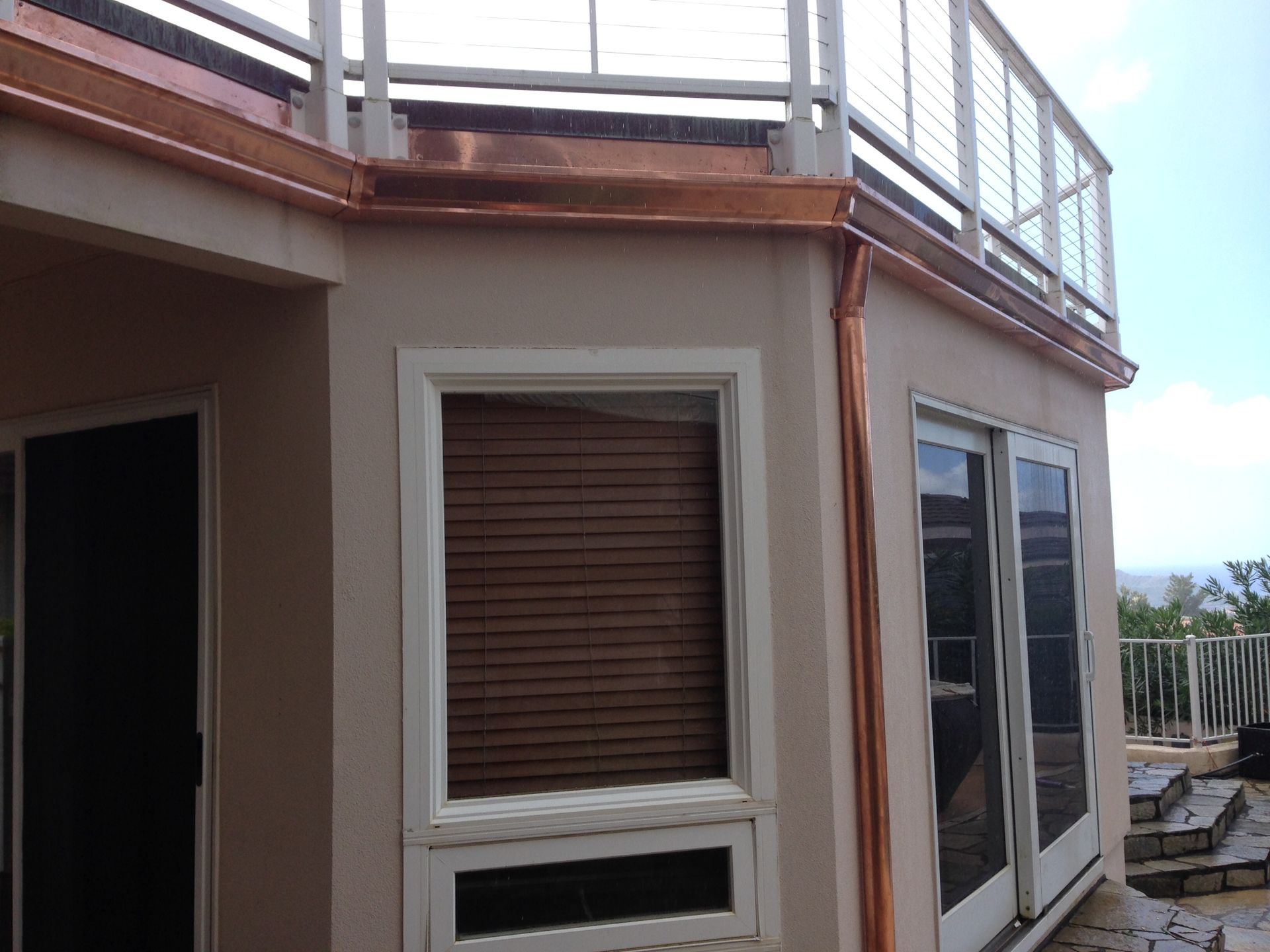 Building with a balcony and a railing