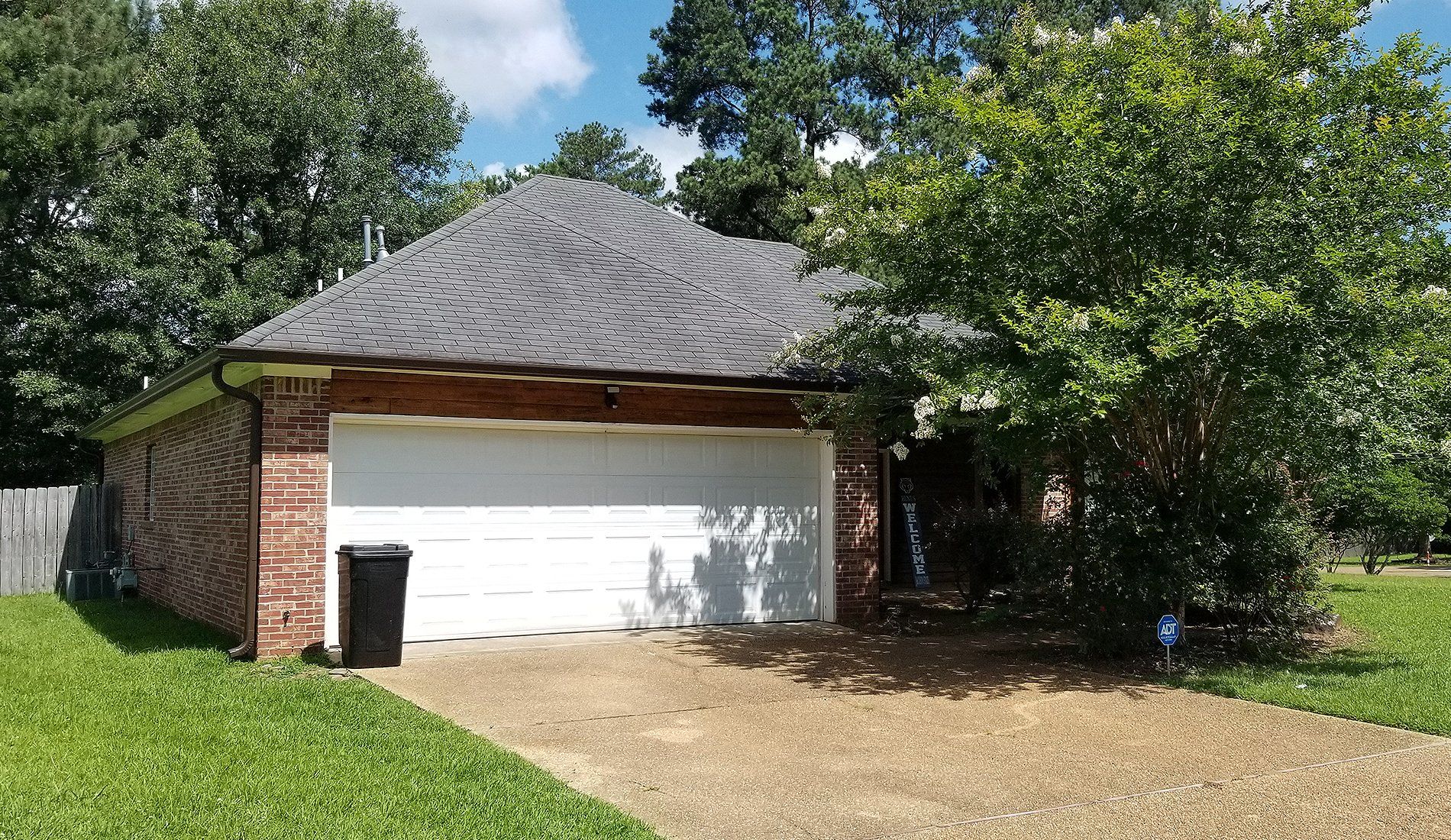 Gutter Services A & W Gutters, LLC Jackson, MS Area