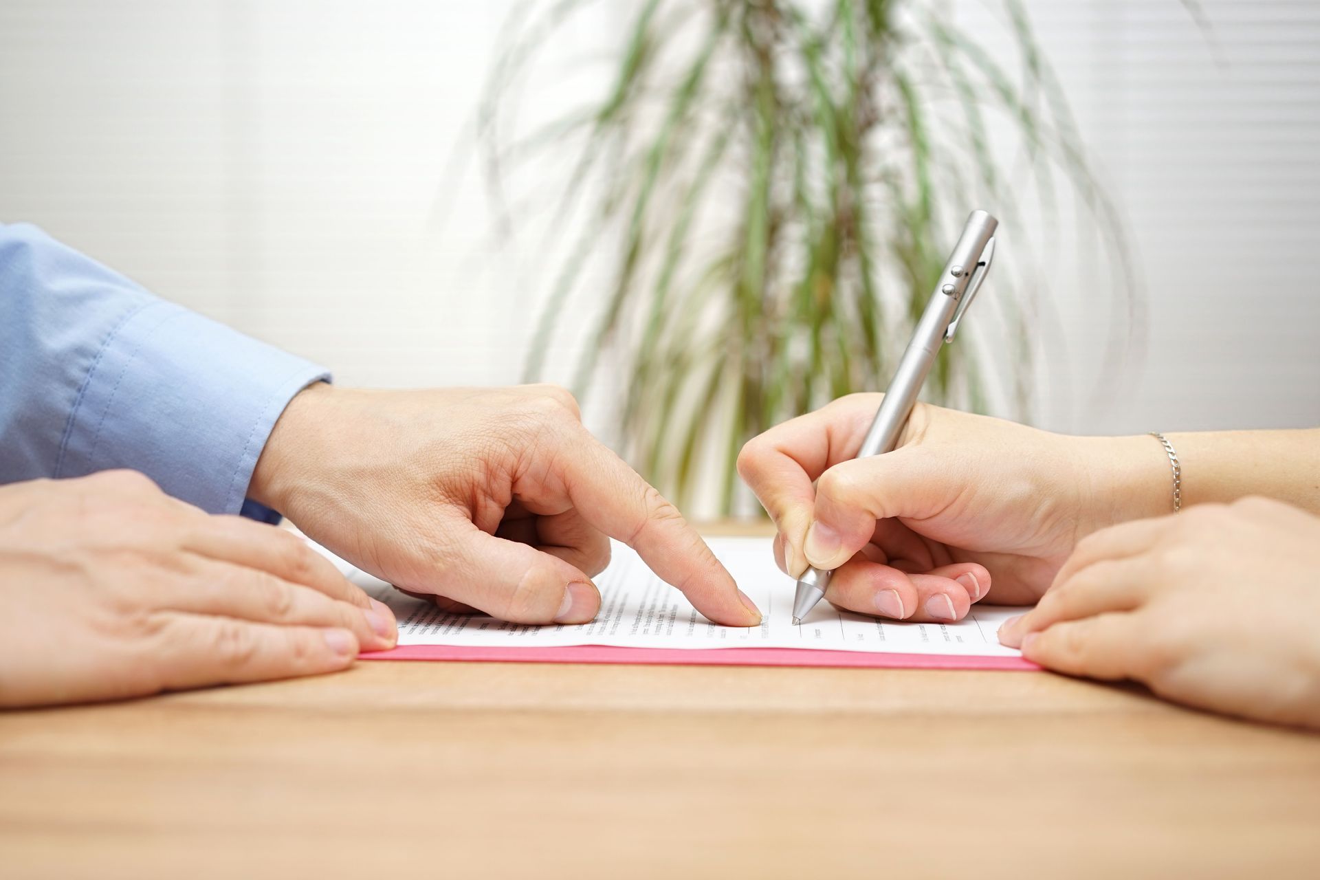divorce lawyer