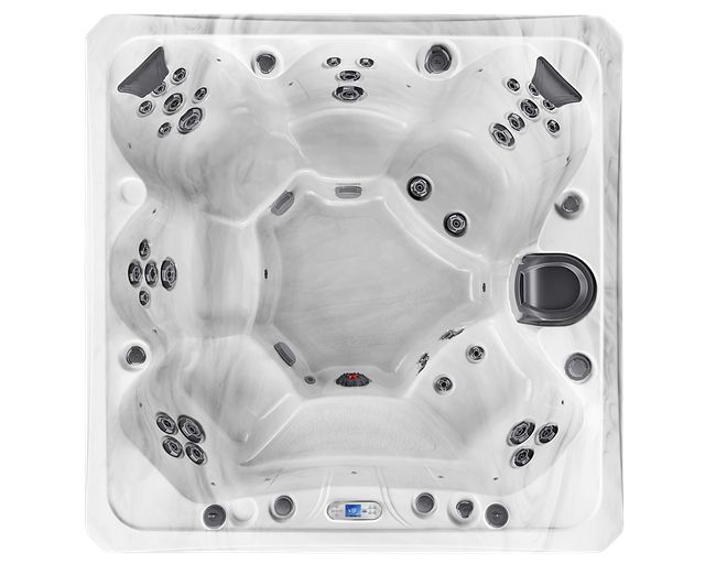 McKinley 680 Series Hot Tub
