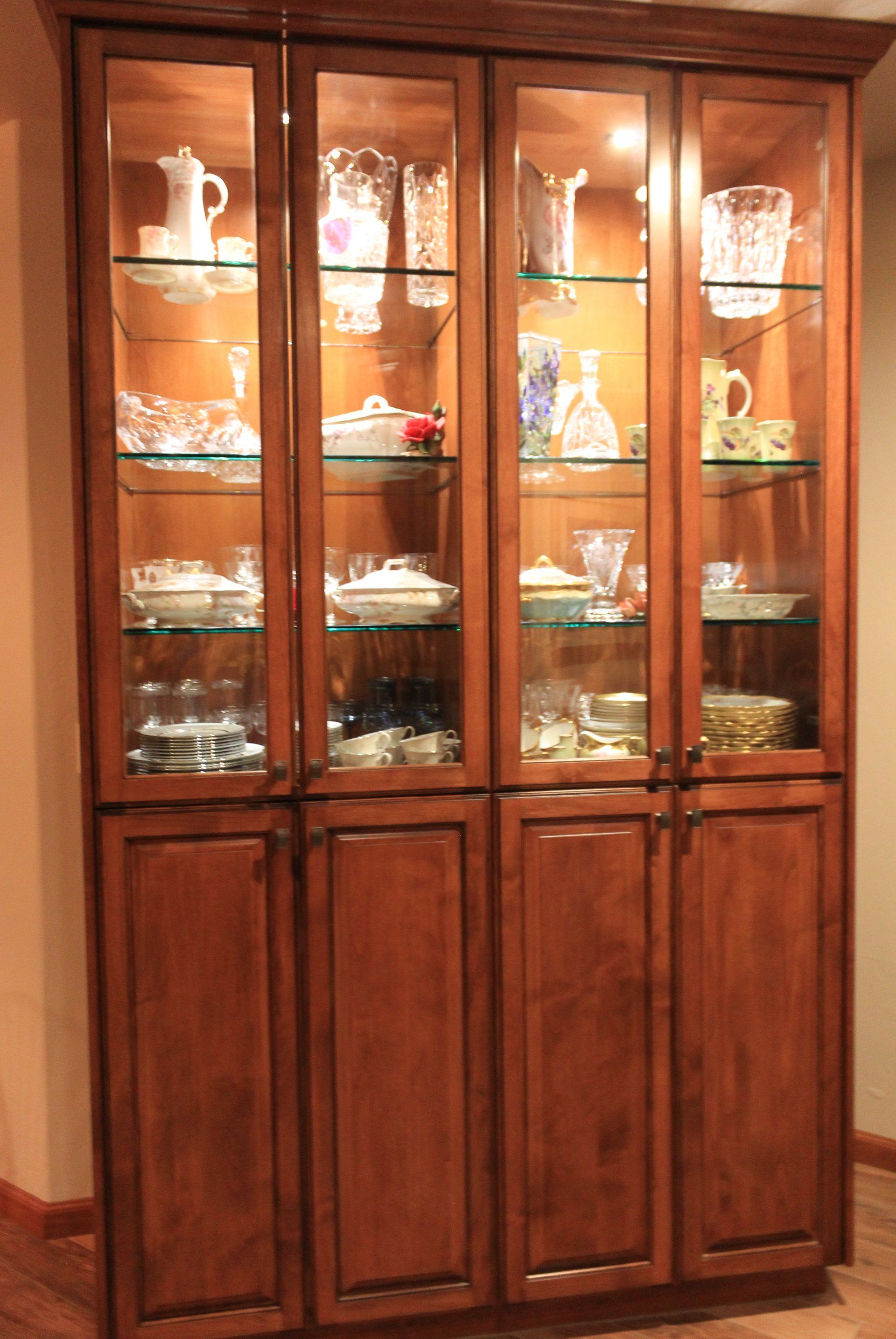 Traditional cabinet