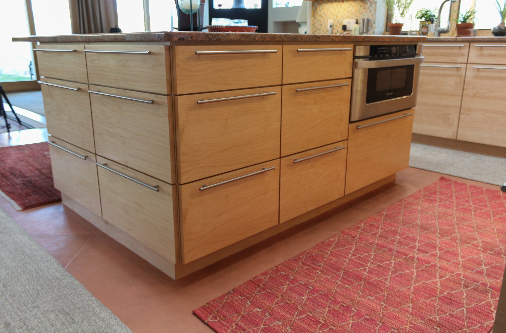 Contemporary cabinet