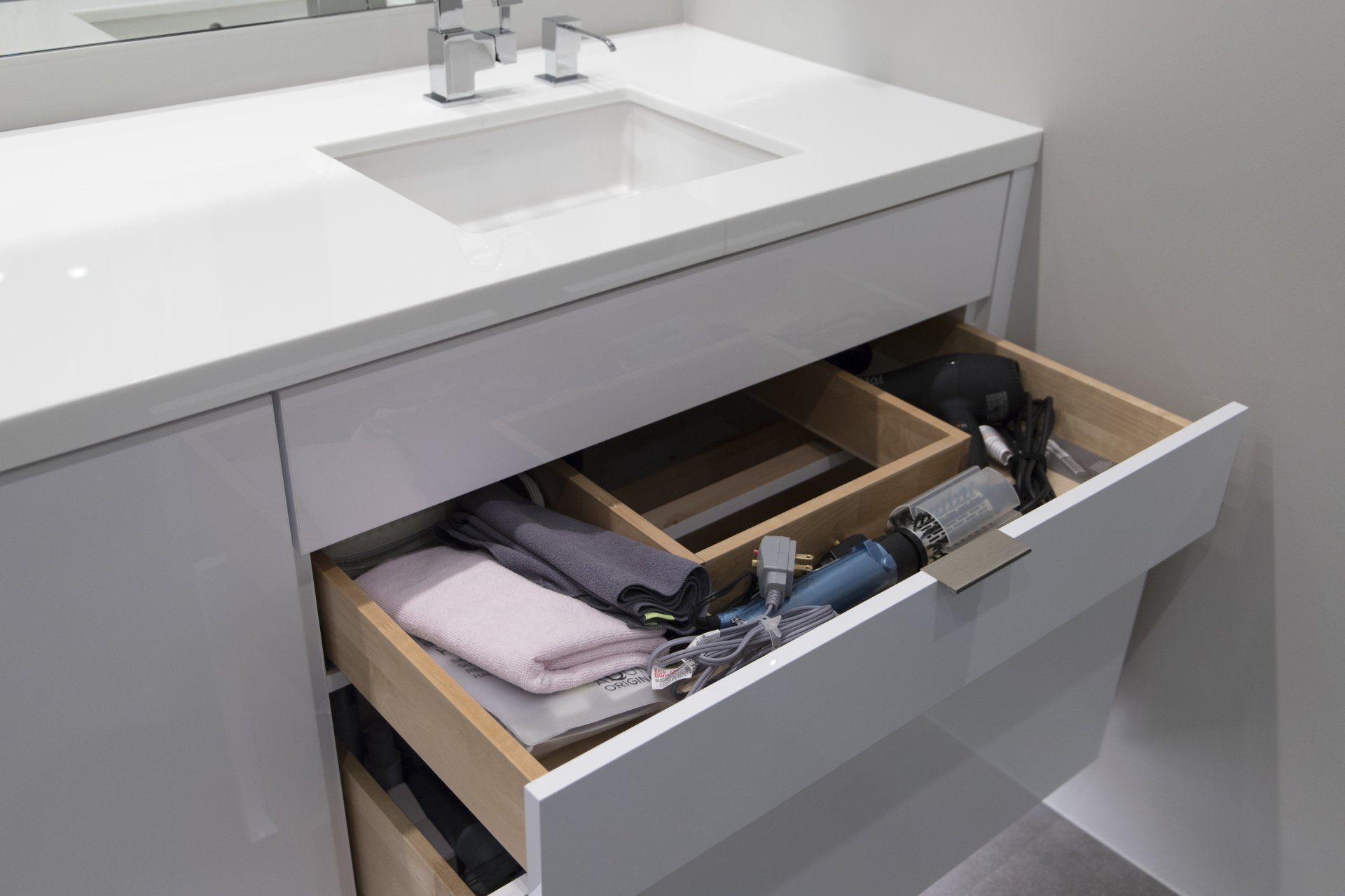 Contemporary cabinet