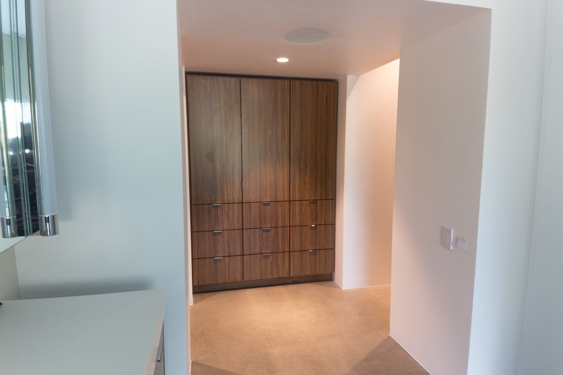 Contemporary cabinet