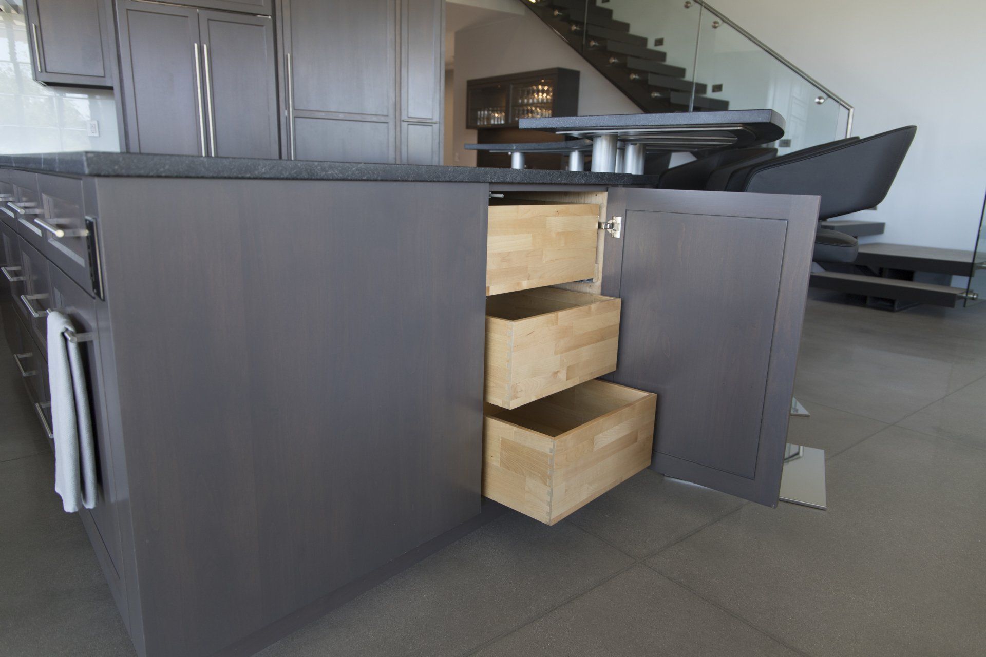 Contemporary cabinet