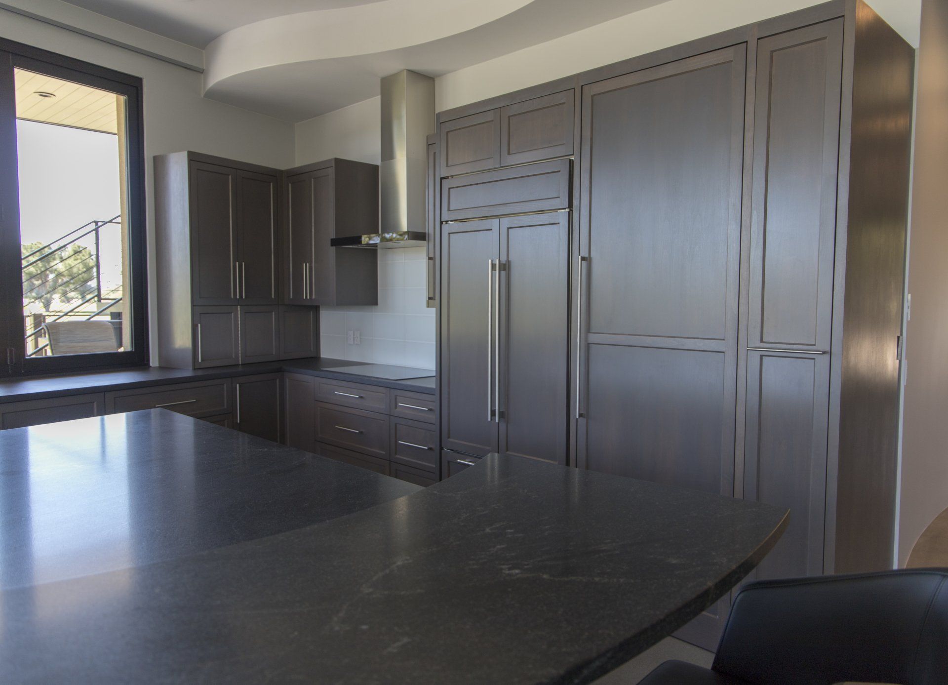 Contemporary cabinet