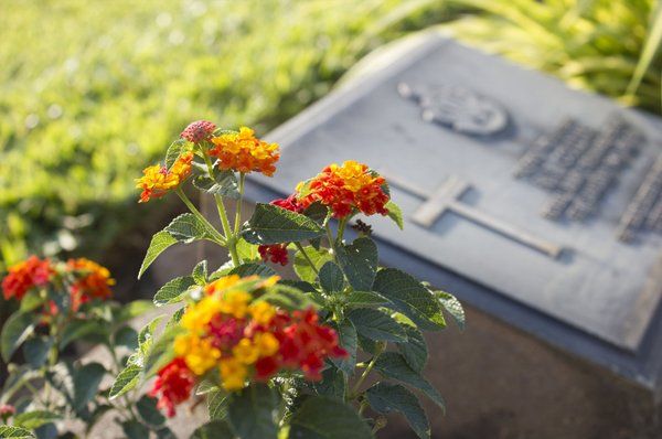 Learn More About Pre-Planning Grave