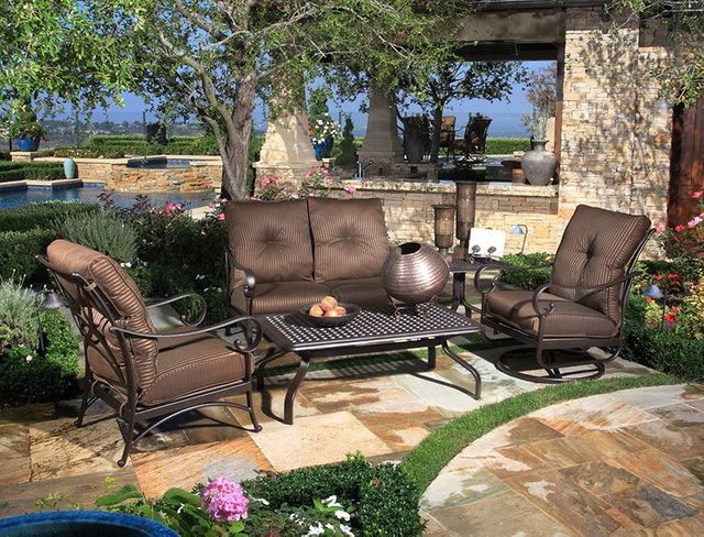 Hanamint / Alu-mont Furniture