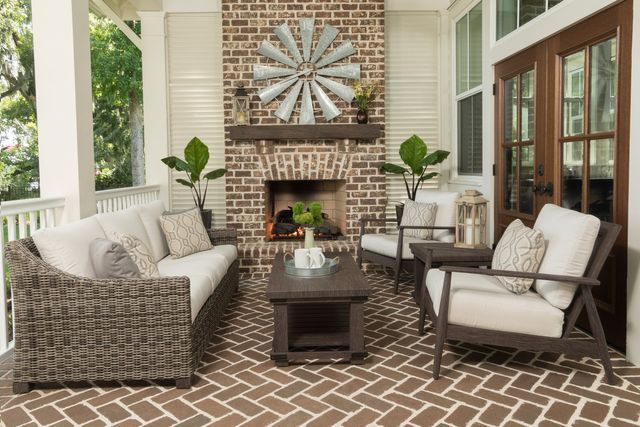 Ebel Outdoor Furniture