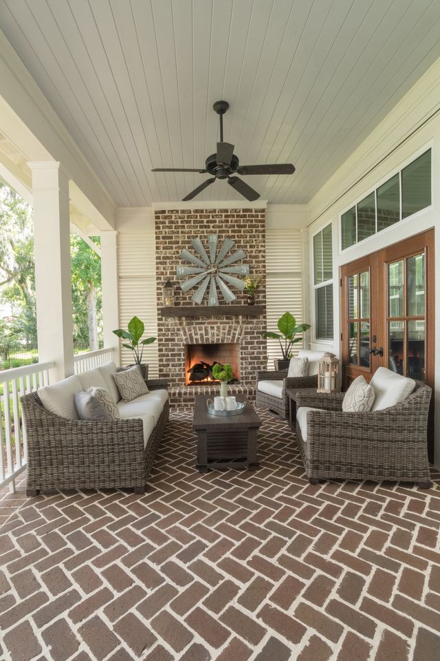 Ebel Outdoor Furniture