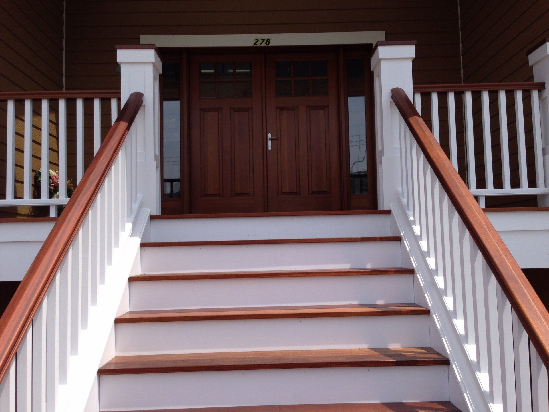 Deck stairs