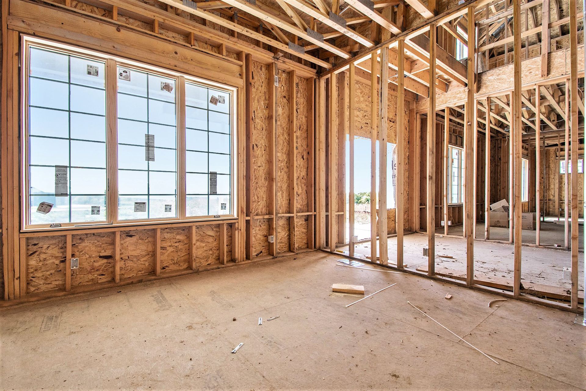 4114 South 223rd Plaza walls