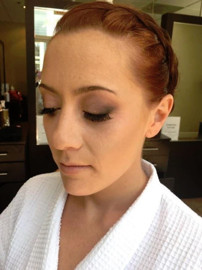 Hairstyle and makeup