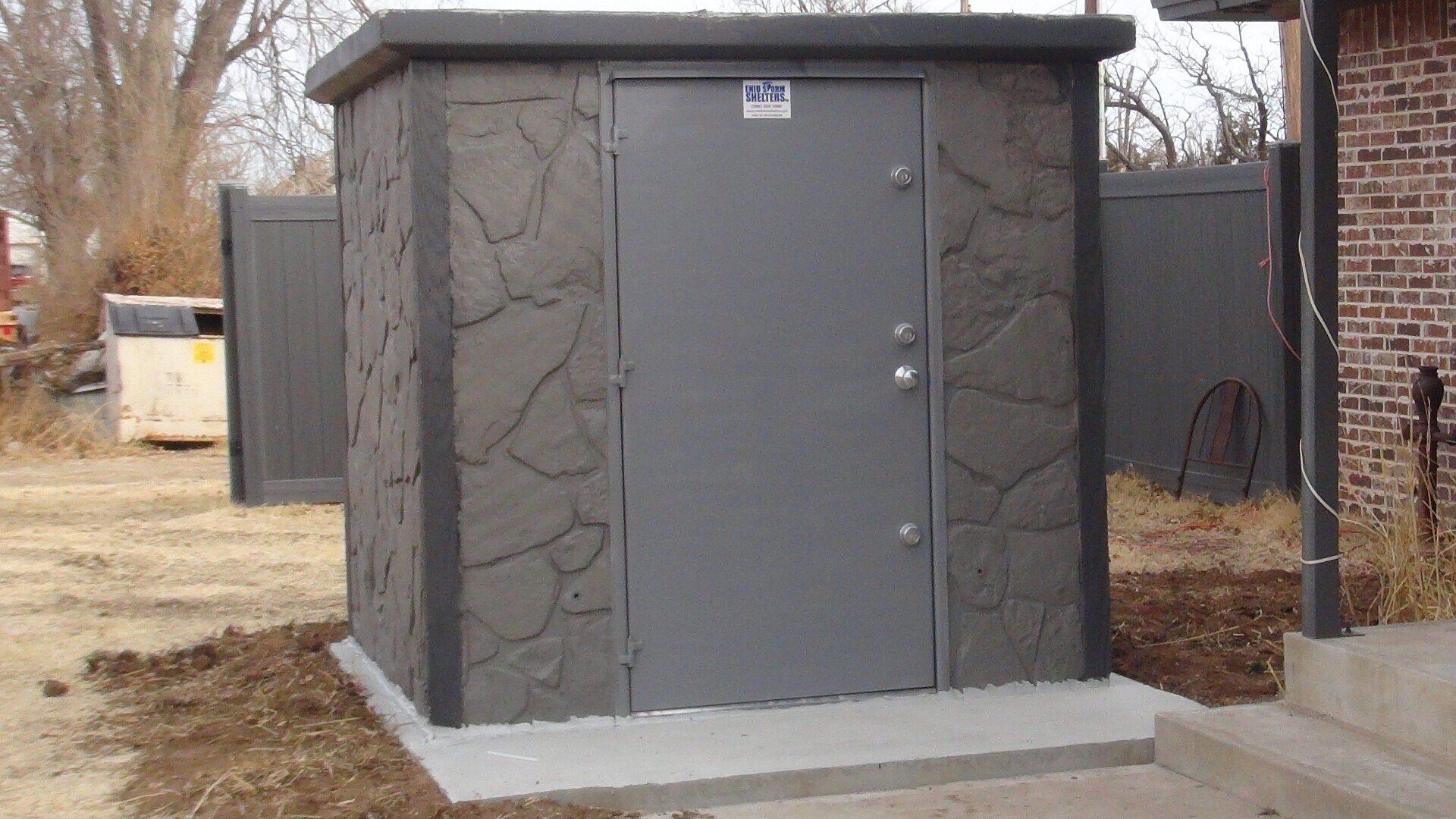Above-ground concrete shelter