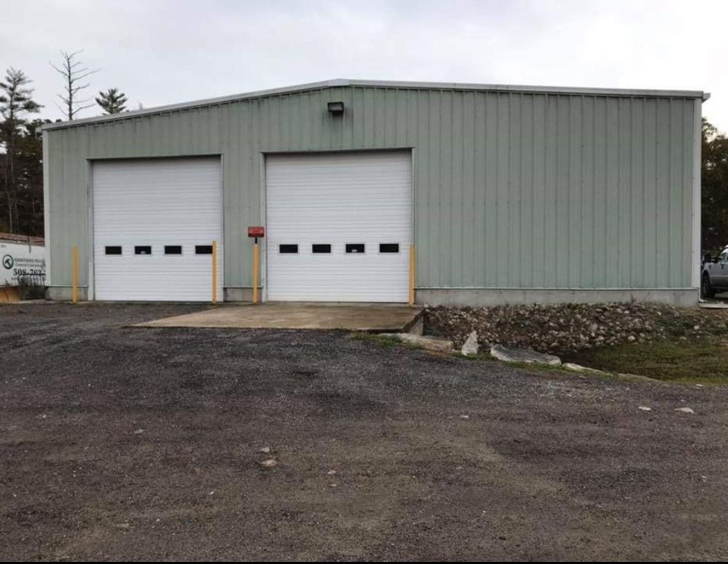 Commercial garage doors