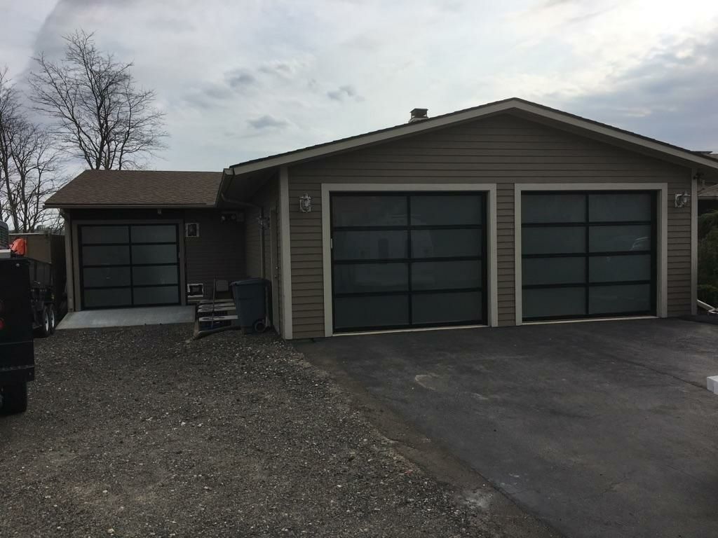 Residential garage doors