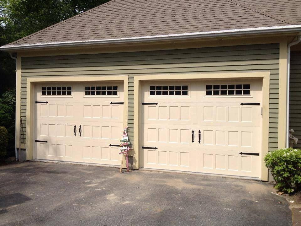 Residential garage doors