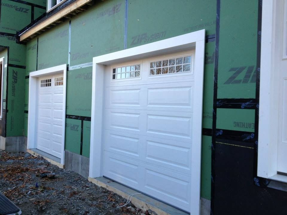 Residential garage doors