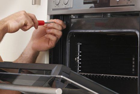 Kitchen oven repair