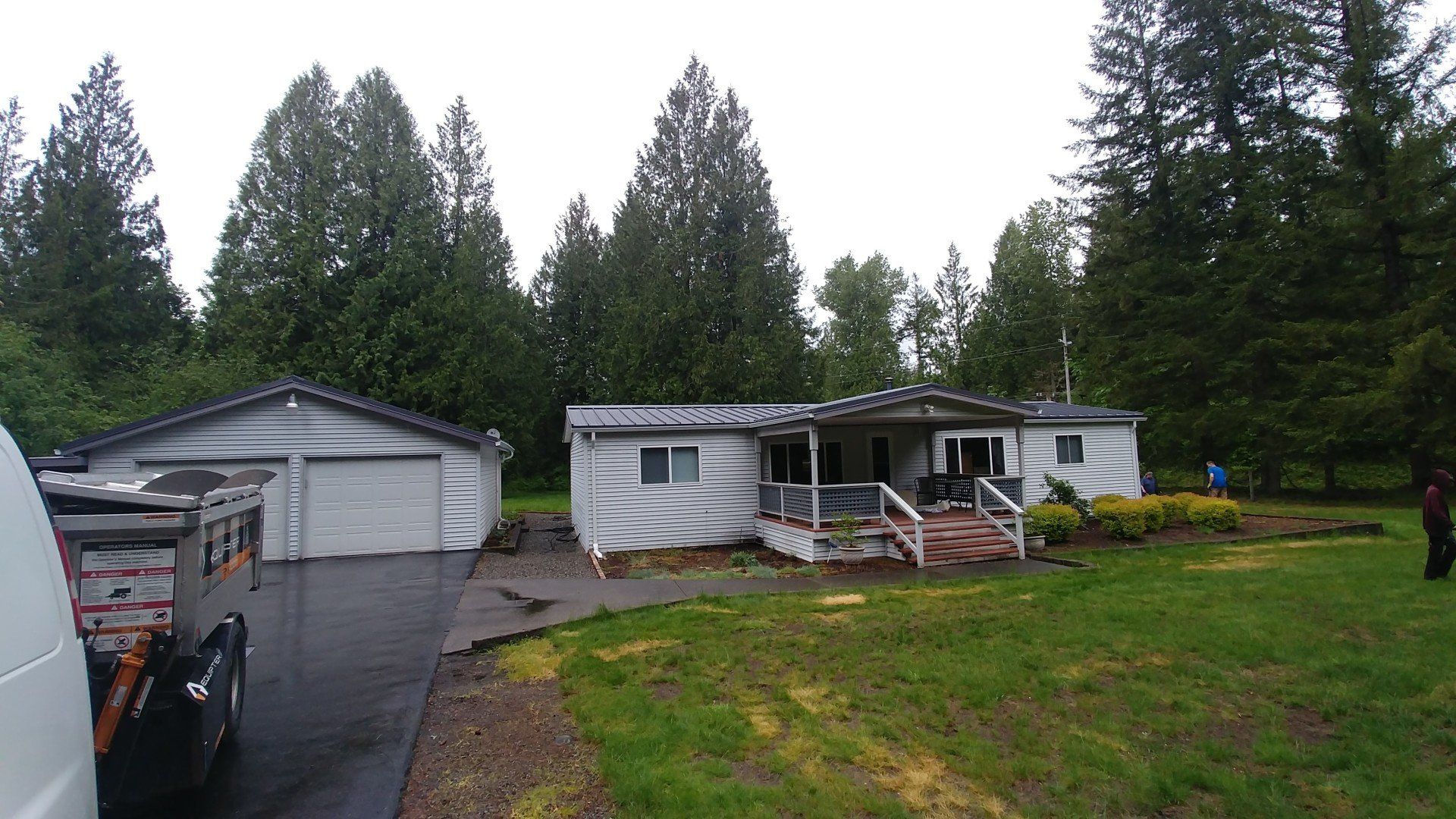 John Easter Roofing Inc.