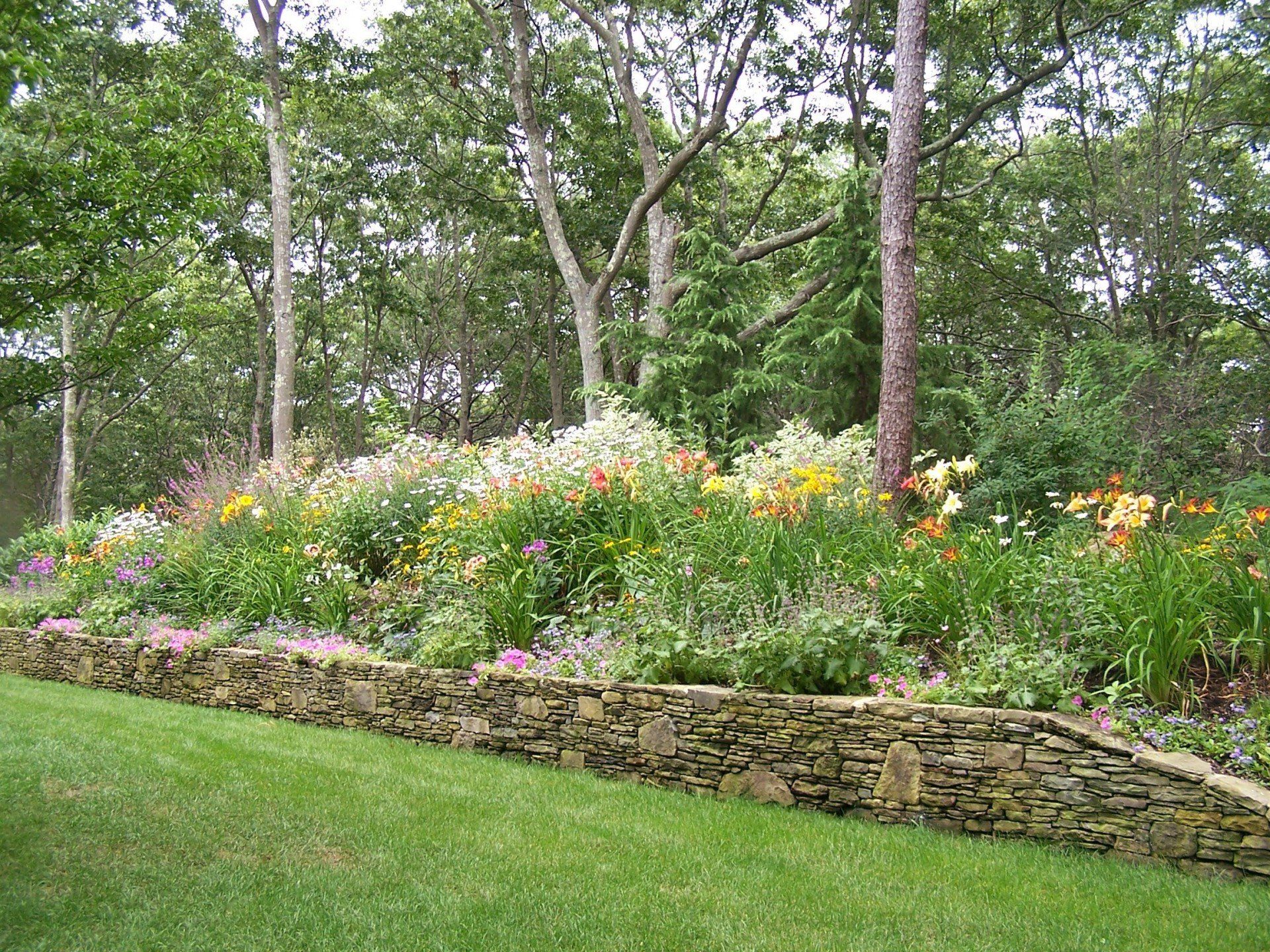 Creative Touch Landscaping work sample