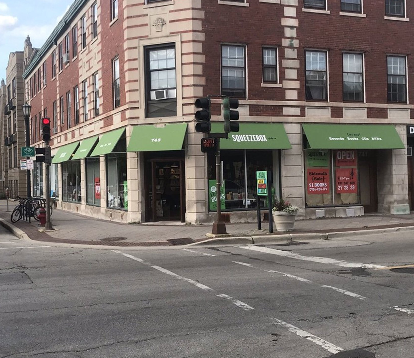 Residential and Commercial Awnings and Canopies