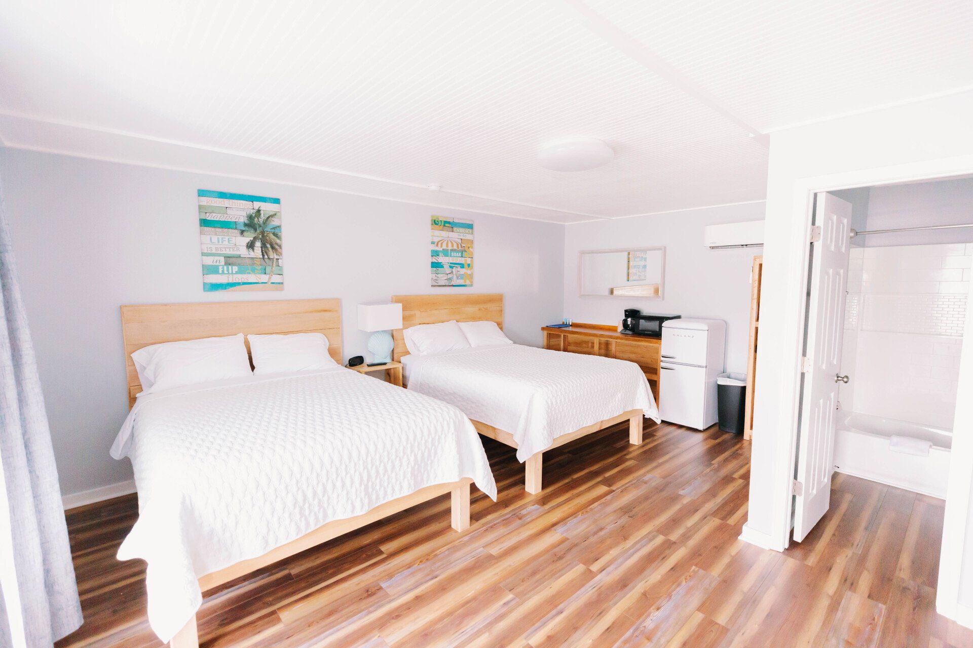 Motel Rooms Near the Beach Oak Island, NC