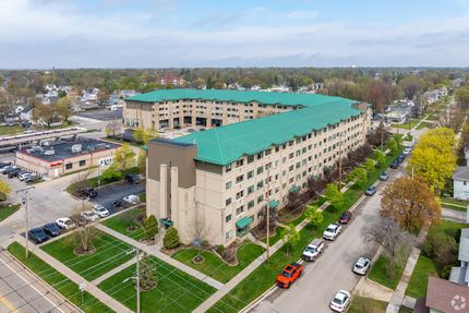 Mixed use property For Sale in Appleton from Drifka Group Commercial Real Estate.
