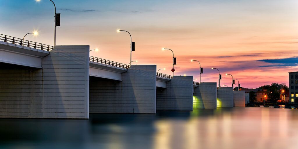 De Pere Wisconsin bridge over Fox River commercial real estate