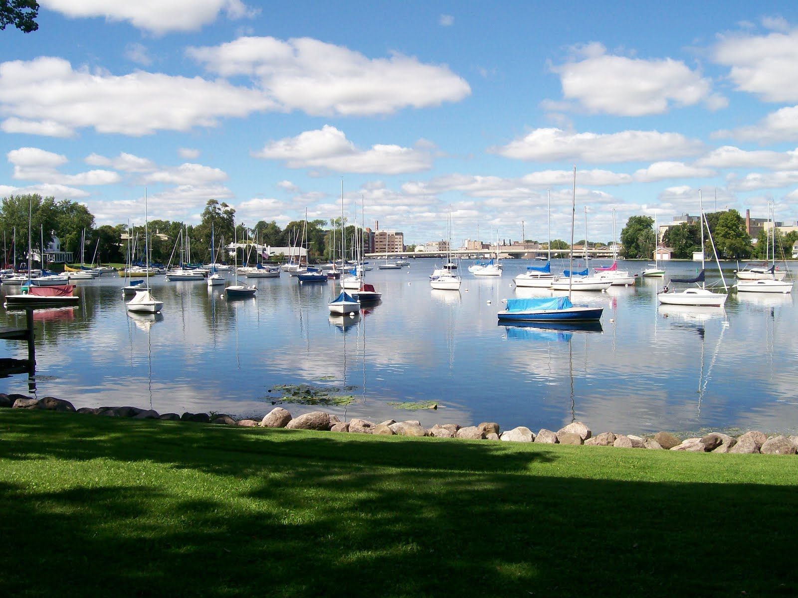 Neenah Wisconsin commercial real estate