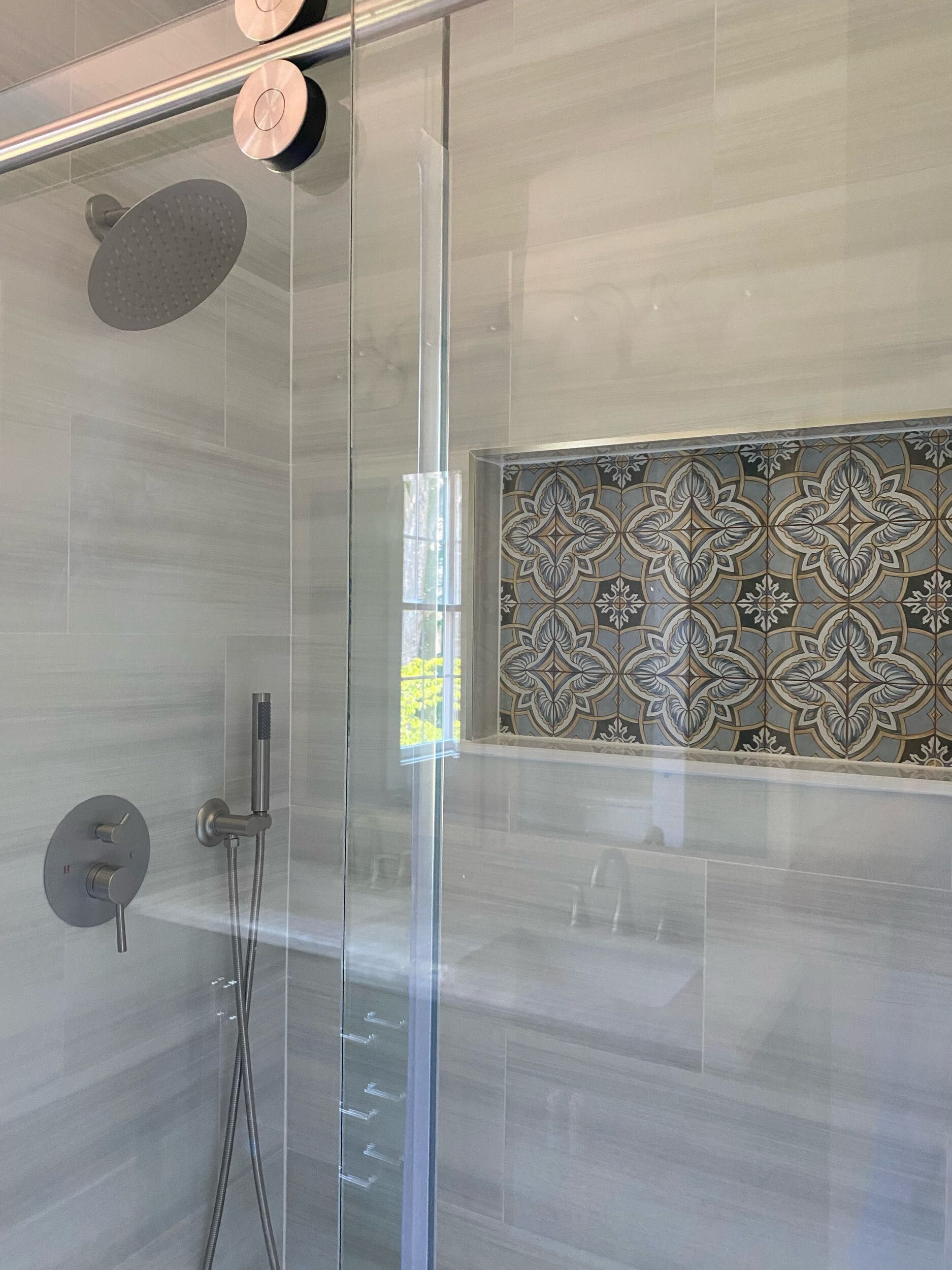 bathroom house interior 