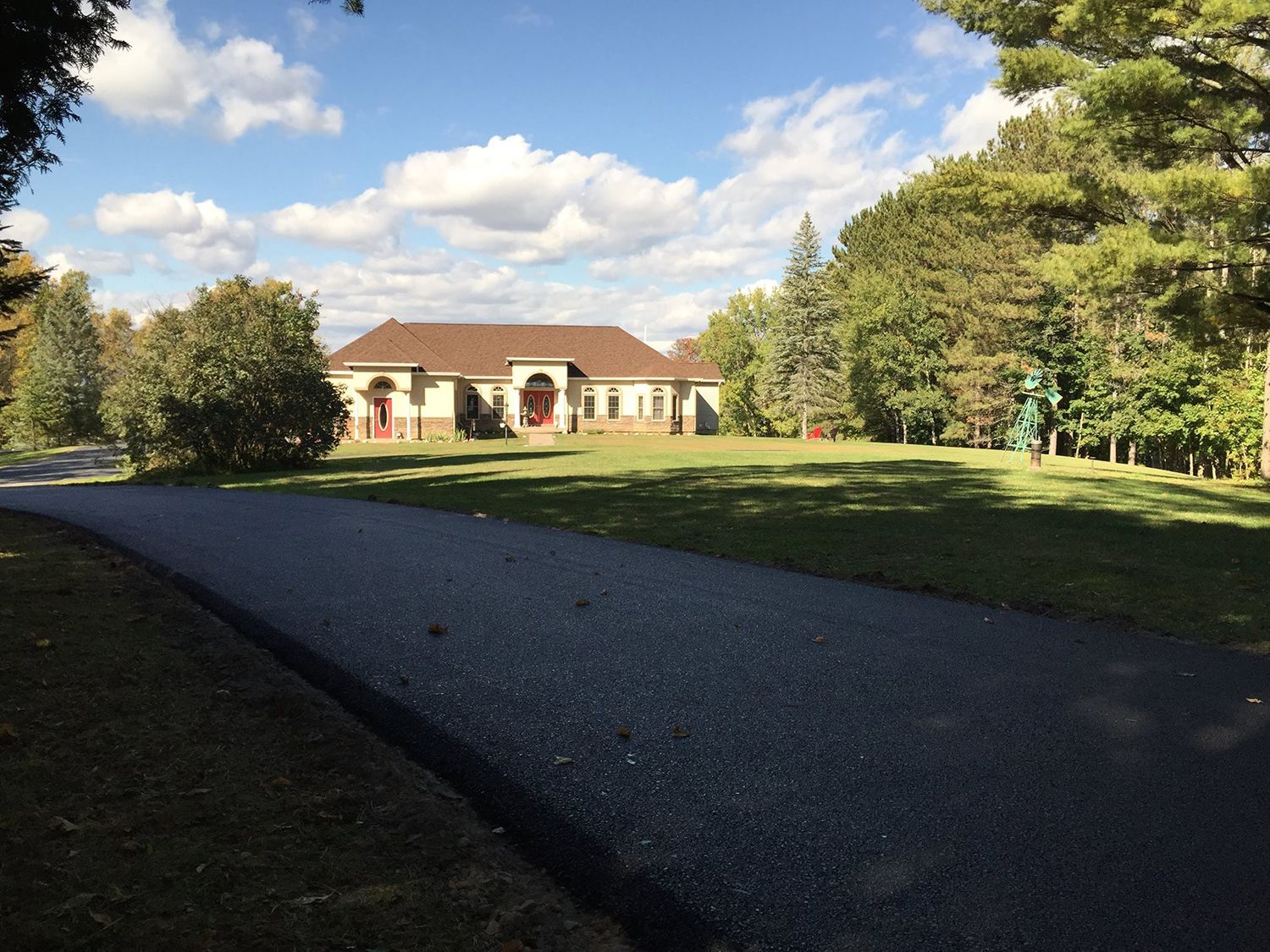 Asphalt paving services