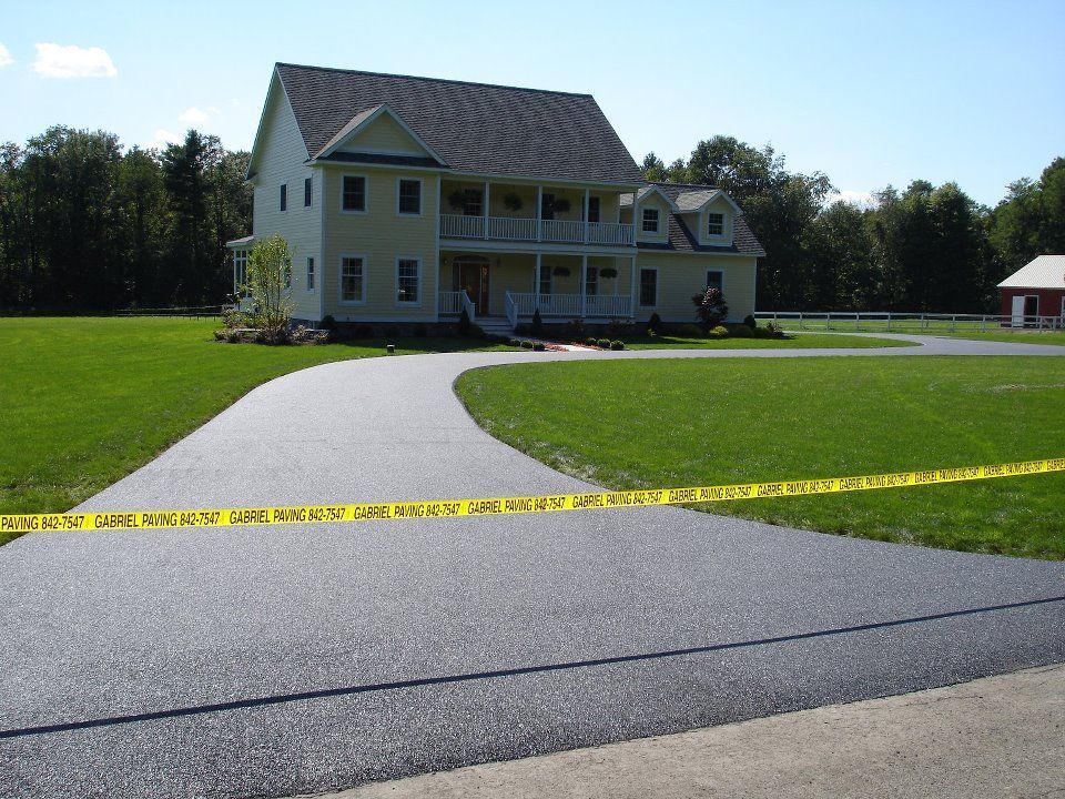 Asphalt paving services