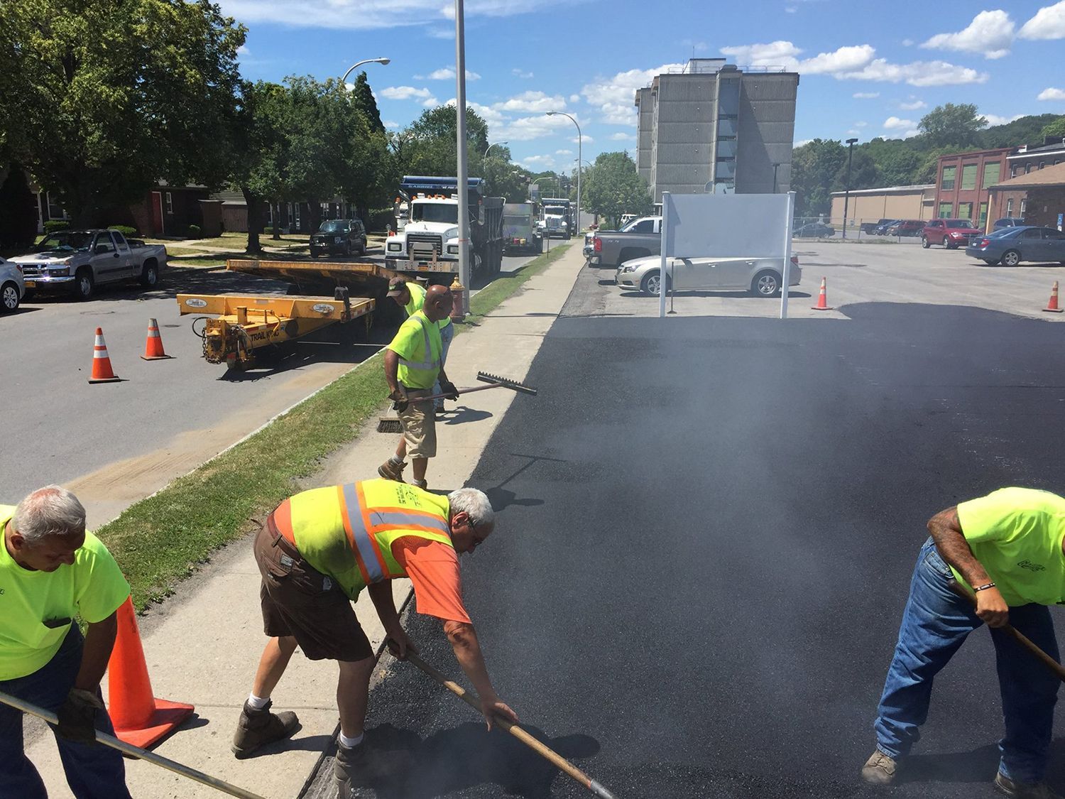 Asphalt paving services