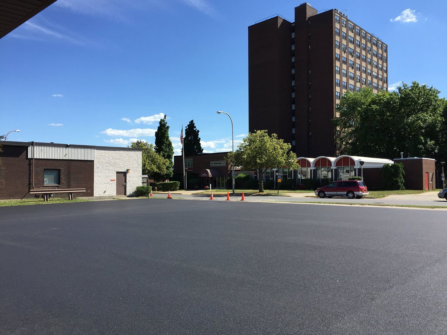 Asphalt paving services