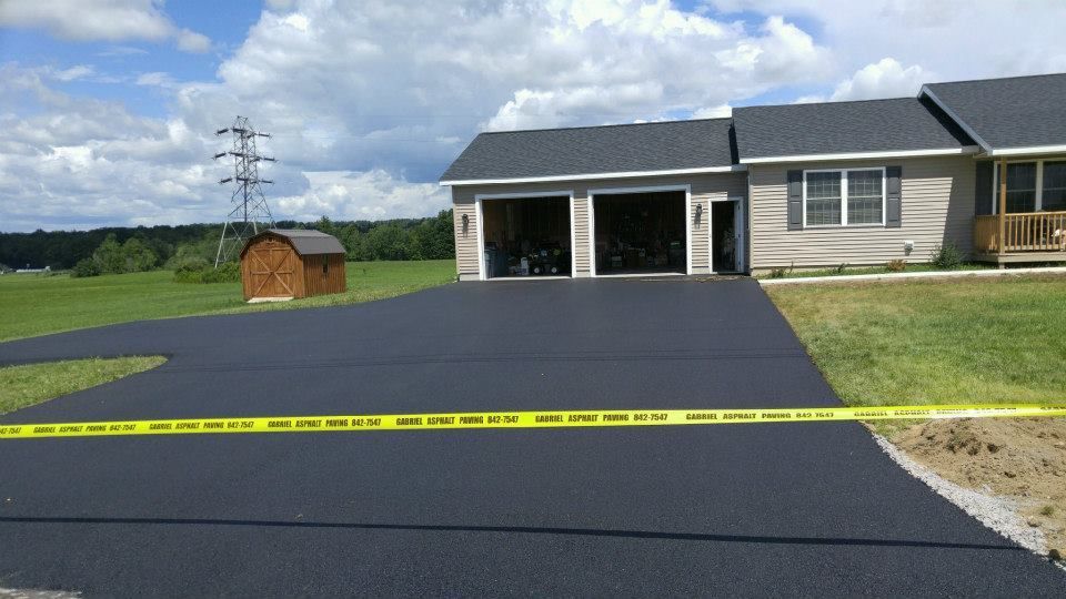 Asphalt paving services