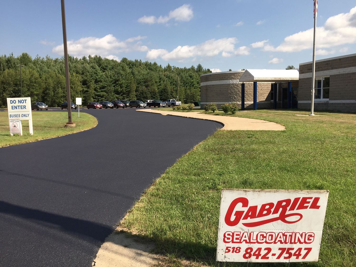 Asphalt paving services