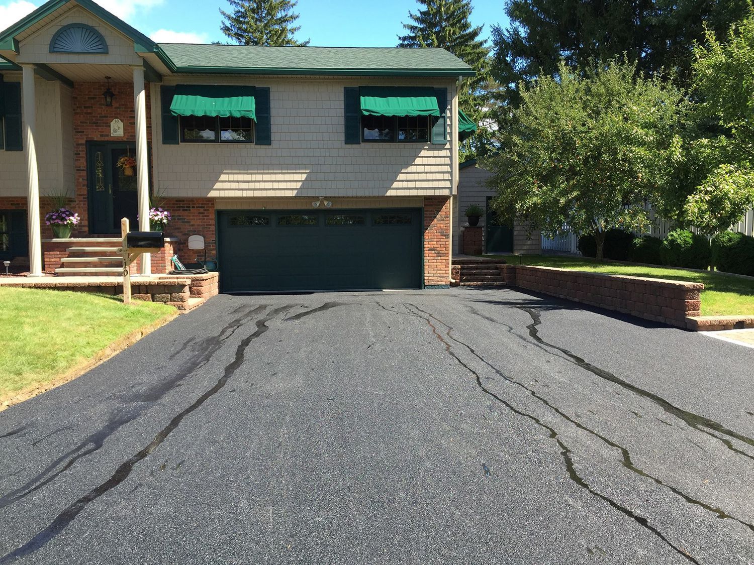 Asphalt paving services