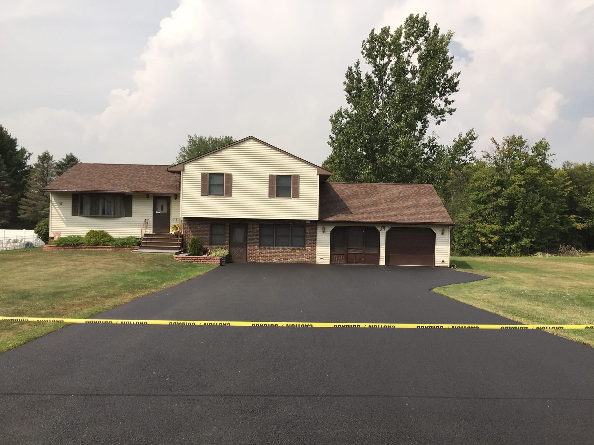 Asphalt paving services