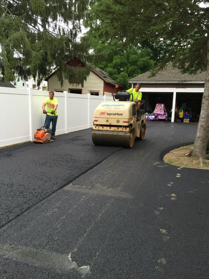 Asphalt paving services