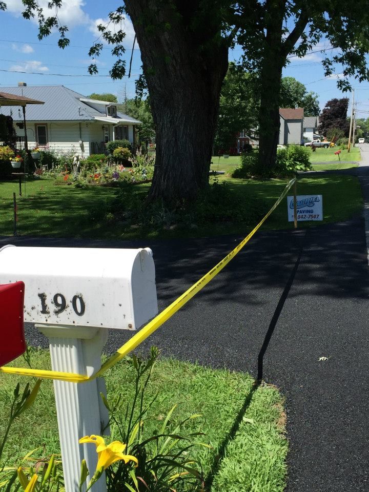 Asphalt paving services