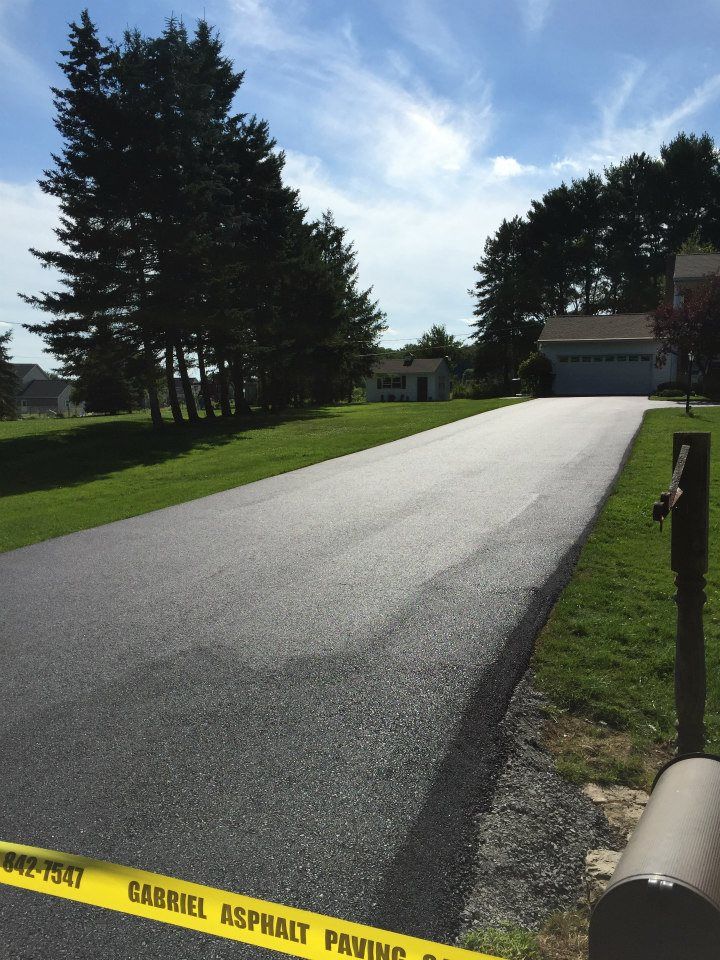 Asphalt paving services